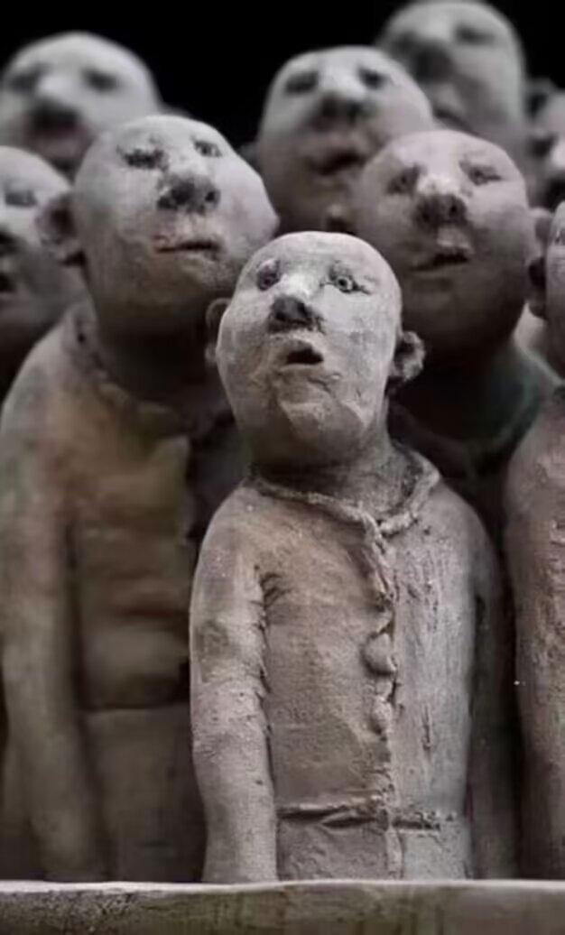 在评论区经常看到有人说“基本盘”，什么叫“基本盘”？我就拿美国来举例说明。
所谓