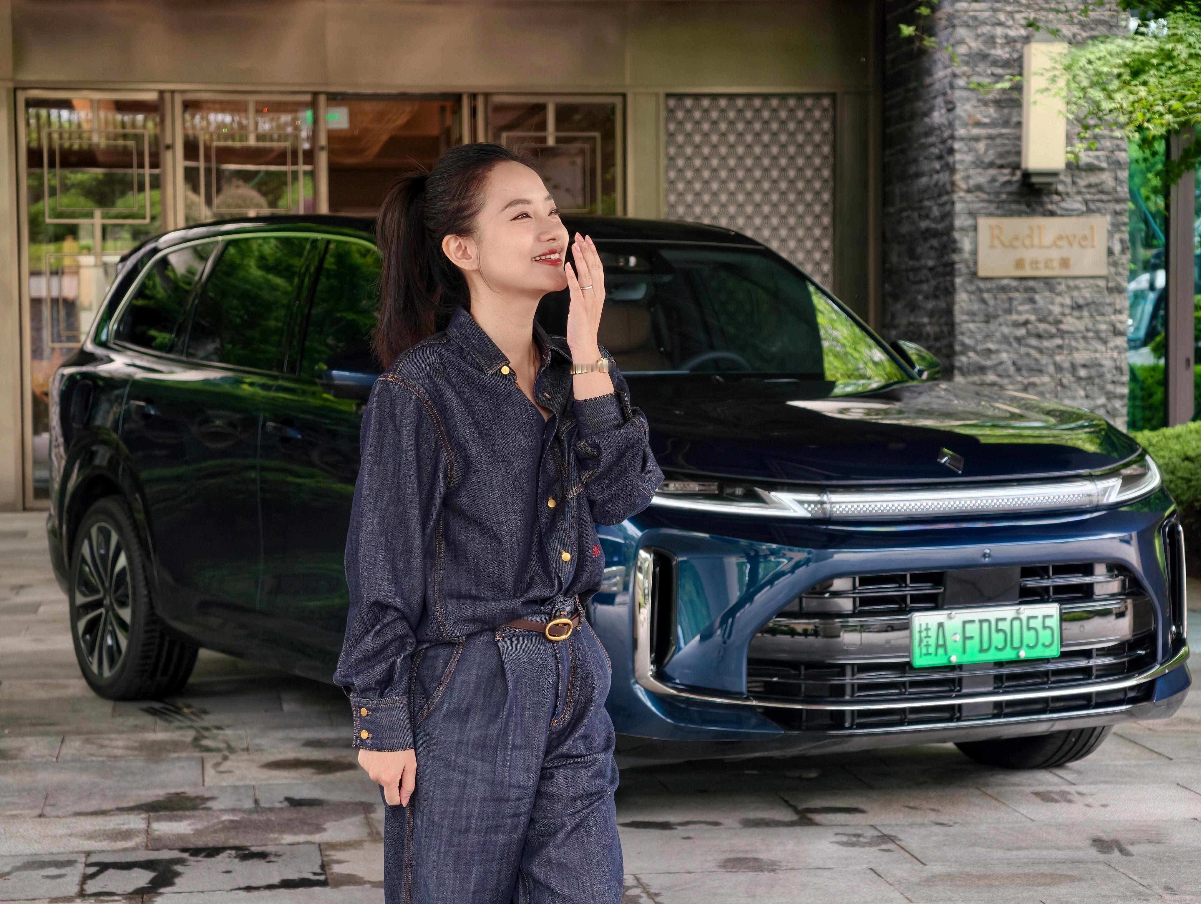 我就想发点照片，不过分吧今天拍华境S 