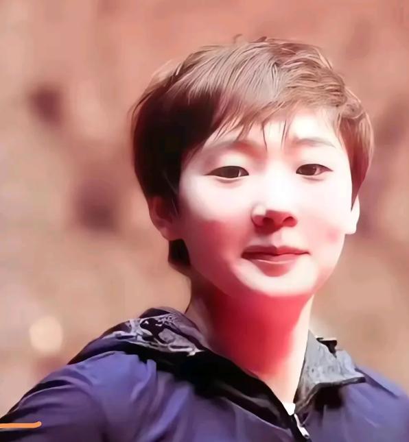 王曼昱值得！！
王励勤上任后，她的代言突然多了起来。
以前没动静，现在接二连三。