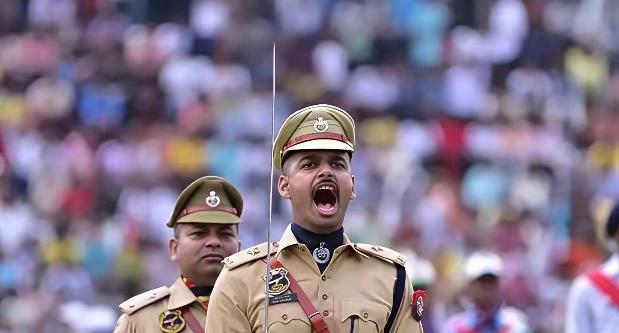 印度真敢对中国开战吗？说出来很多人不太信，但现实是，印度不只是敢想，而且在其国内