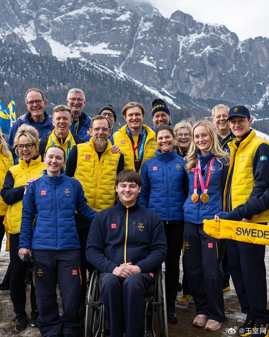 瑞典王室 🇸🇪3月9日，维多利亚女王储出席米兰冬奥会-残奥会的比赛活动。世界