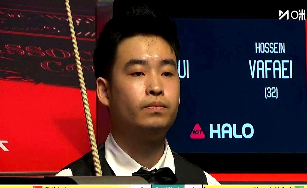 16强种子，就他一个掉队了。
 

斯佳辉这回在克鲁斯堡，真有点悬。
 

开局