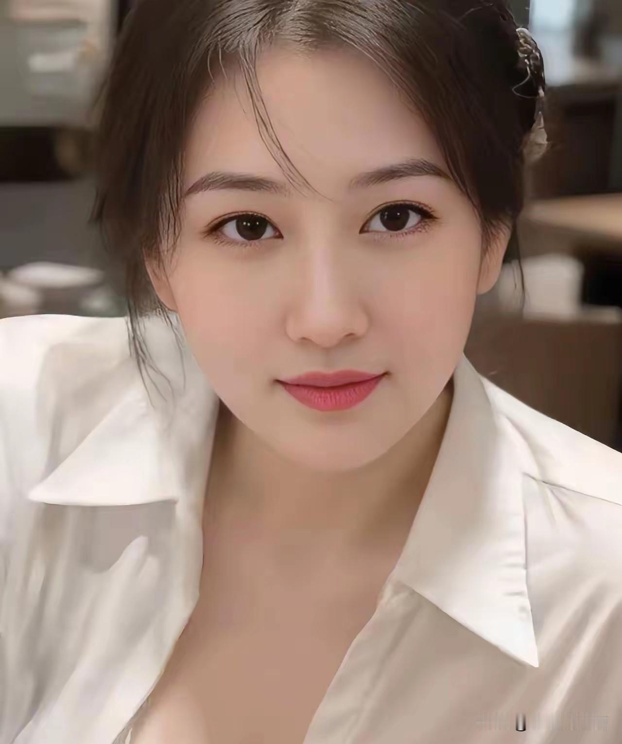 有多少喜欢小巧玲珑型？
不许说假话哦…