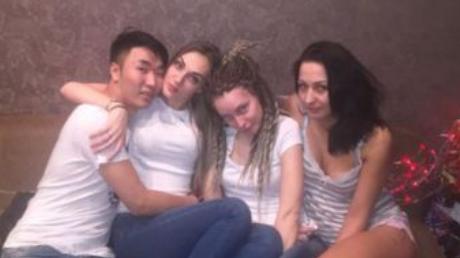 中俄通婚是越来越多了，可要我说，光盯着人家姑娘金发碧眼就往前冲，婚后真有你的苦头