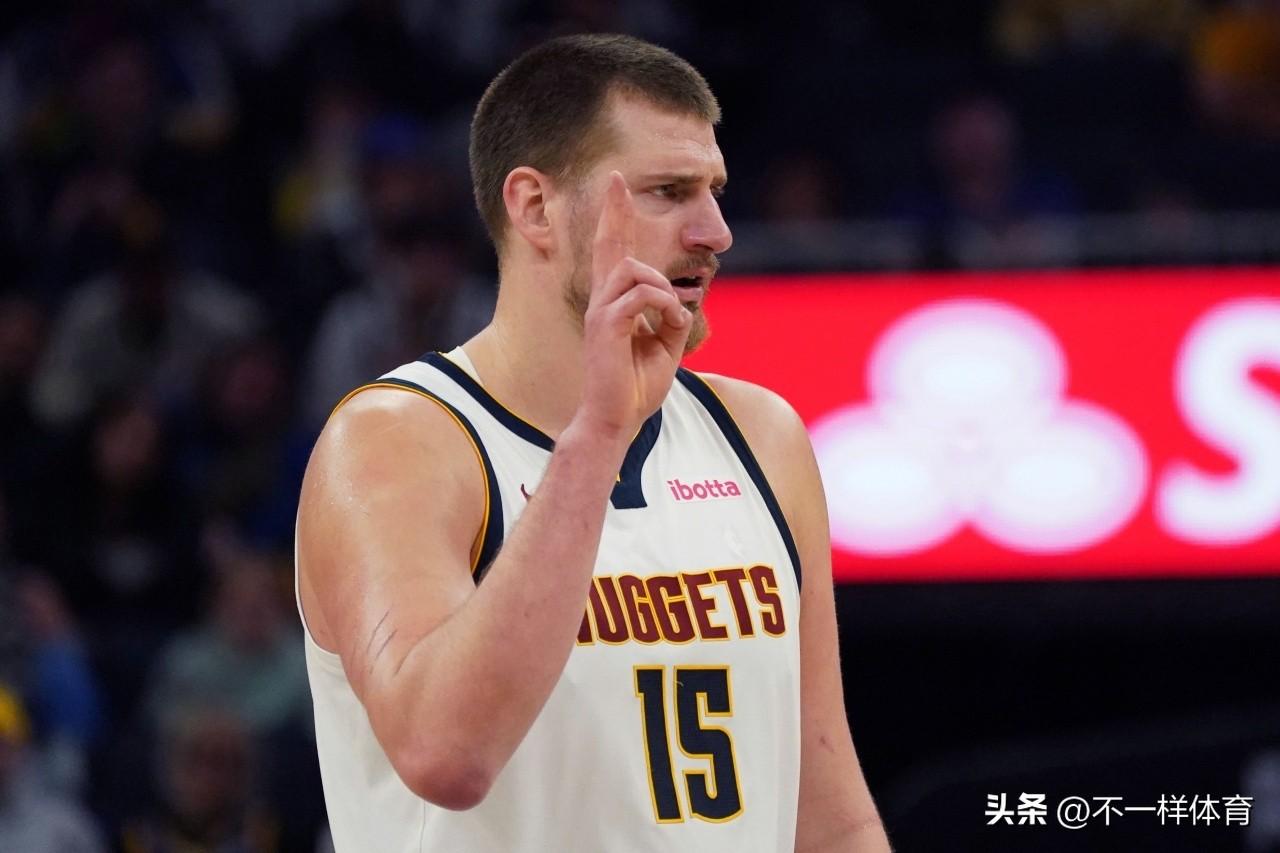 约基奇22+15+14三双！穆雷13中1，掘金队118-118湖人队加时赛！东契