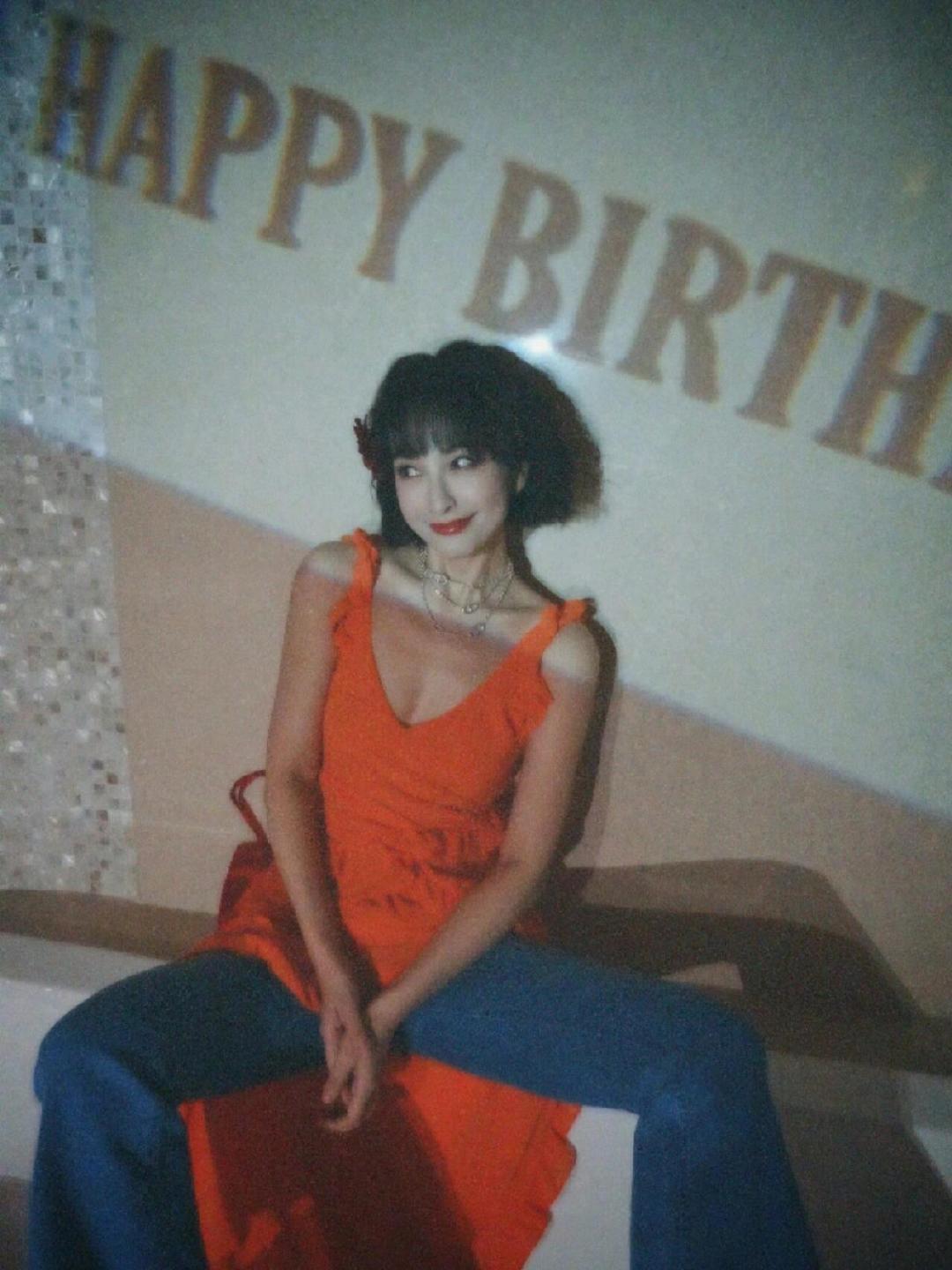 吴昕清醒又务实吴昕绝对不会是恋爱脑吴昕清醒又务实，会做财产公证，咱就说好生清醒的