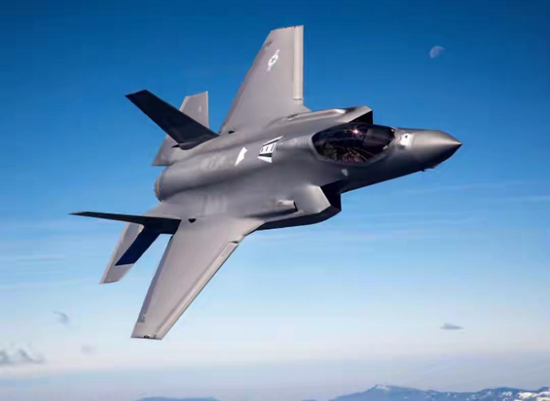 伊朗总统向民众道歉，说一定想办法度过难关，伊朗当局的话还有人信吗？
不管怎么说，