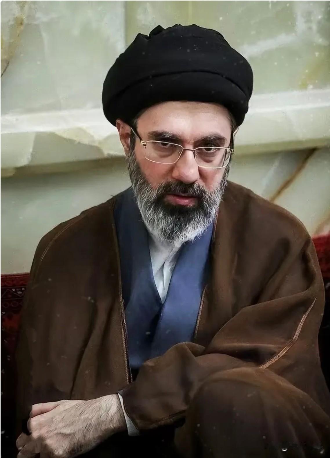 伊朗这次真狠，直接把美以安插的“眼睛”给挖了。

4月12日，伊朗警方在德黑兰举