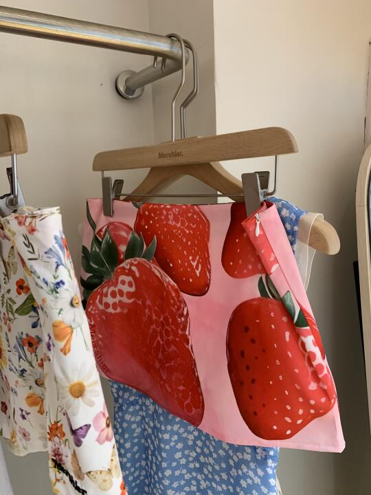 🍓半裙也太可口了吧