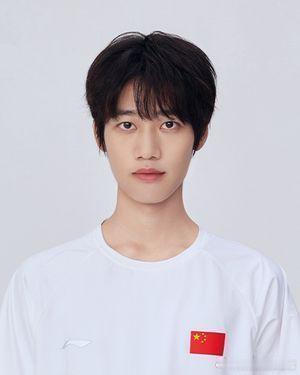 亚运会王者中国队公式照清融太棒了好好看[爱慕][爱慕] ​​​
