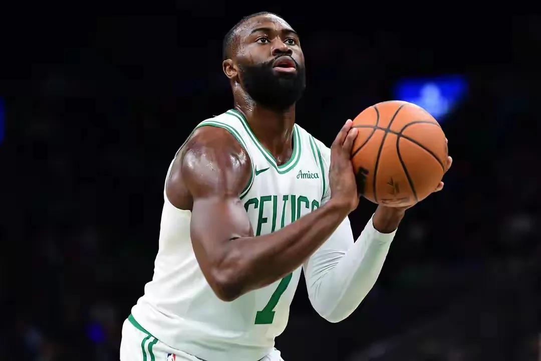 东契奇最完美的二当家啊
湖人得到杰伦布朗的机会来了……
据ESPN知名评论员Sh
