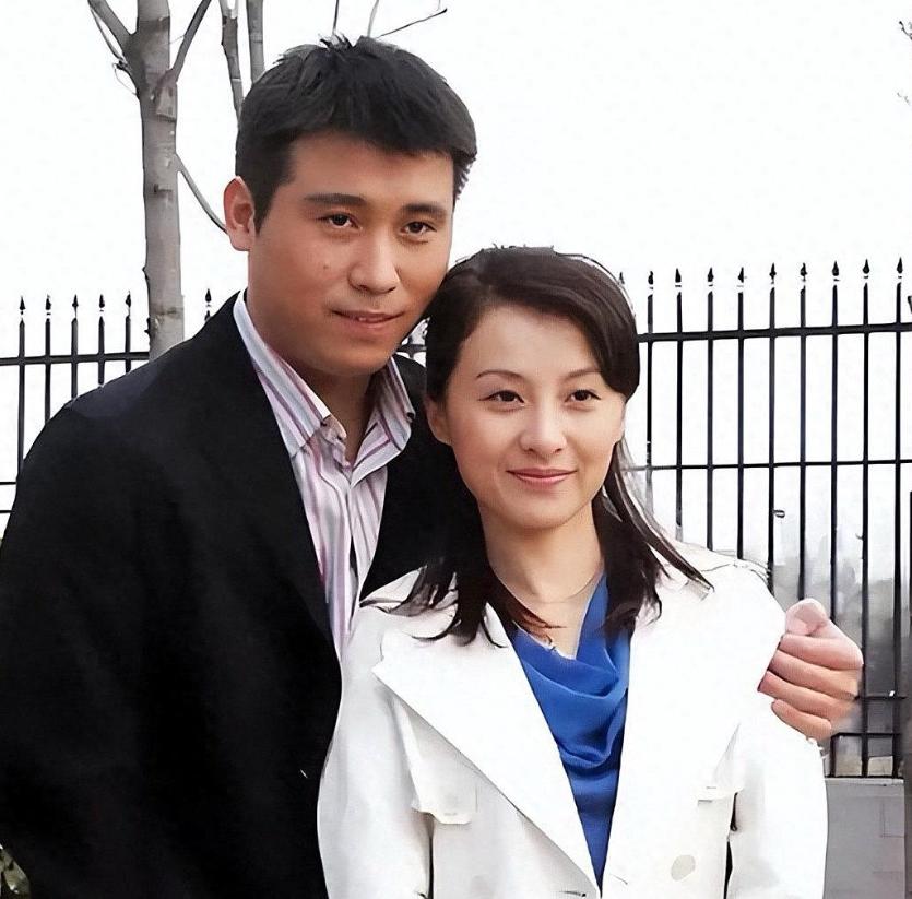 李乃文爆料自己老婆：买车和买房之间，选买车
这是最近在一档综艺节目中李乃文跟胡军