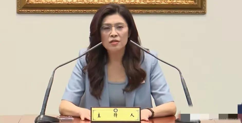 关于郑丽文即将访问大陆，这是我见过的最理性的分析：估计大陆不会给郑丽文任何压力，