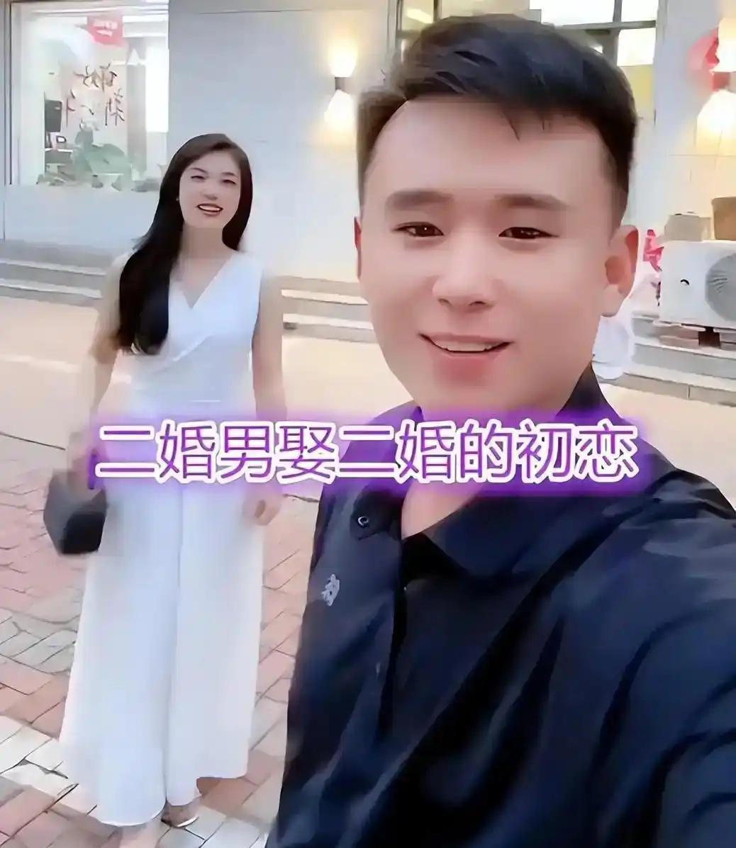 34岁离异男子出门路过美容会所，意外重逢年少时的初恋，兜兜转转两人都经历过一段失