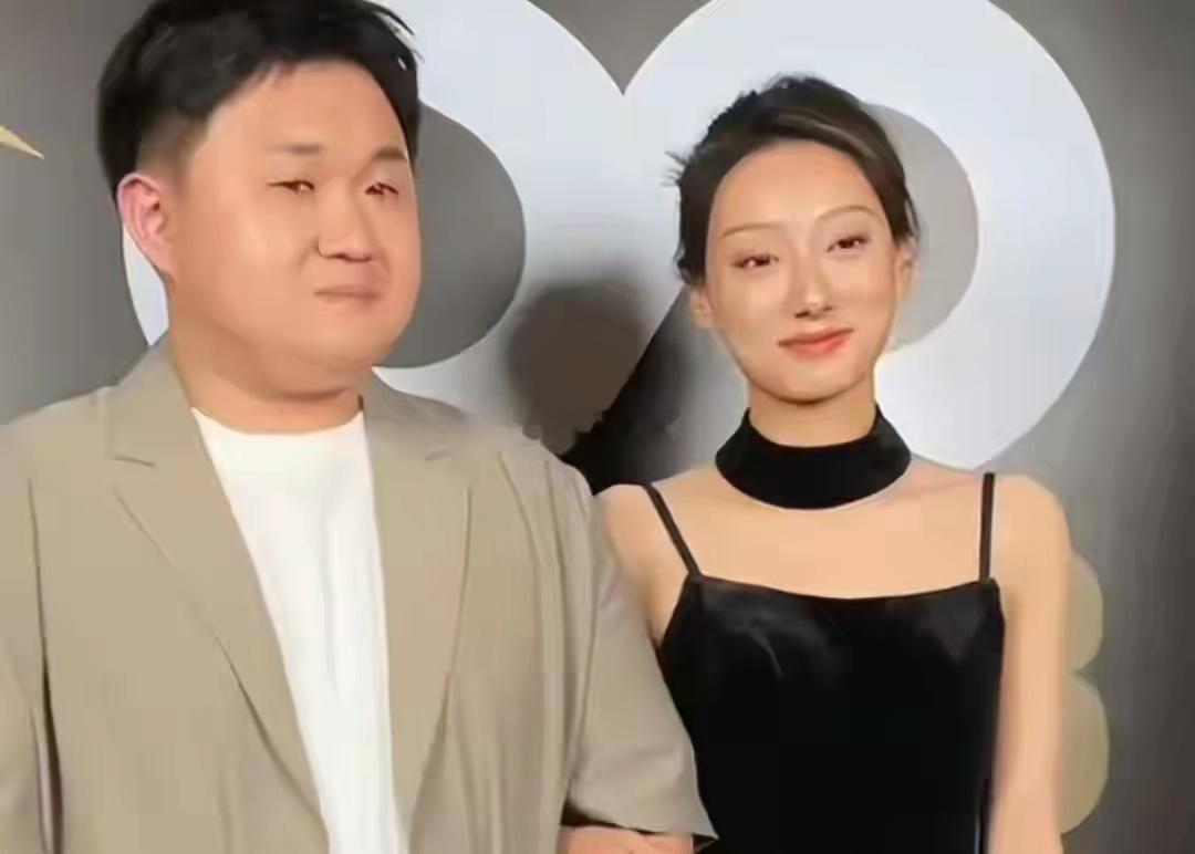 曾经短视频而红的演员张百乔老婆小雪脸部医美，大方承认动了嘴巴，百乔极力力挺支持小