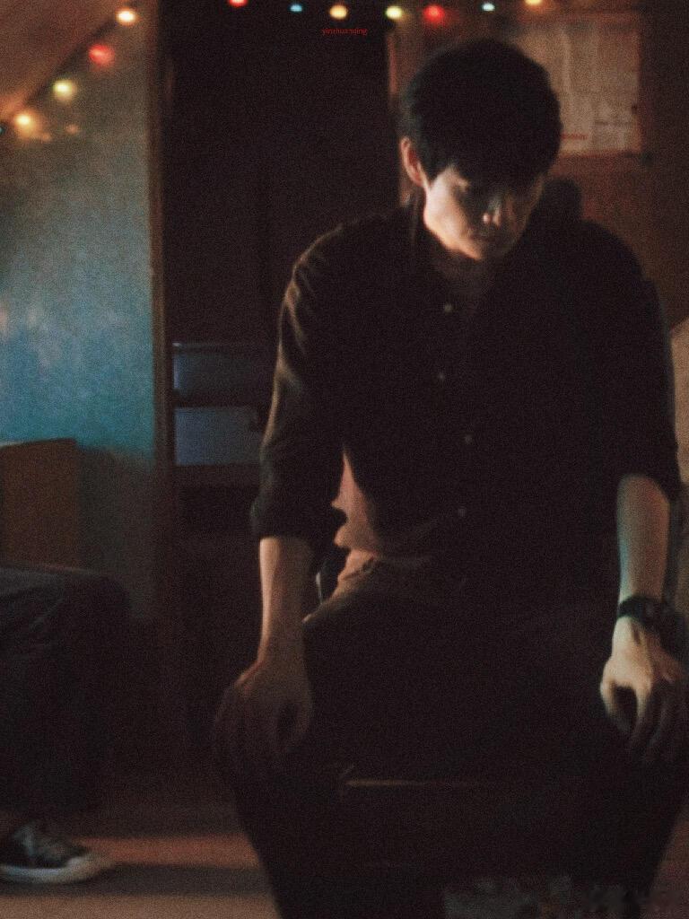 魏大勋有罪之身收官文《有罪之身》今日收官，魏大勋发布长文告别角色，字字句句都是演