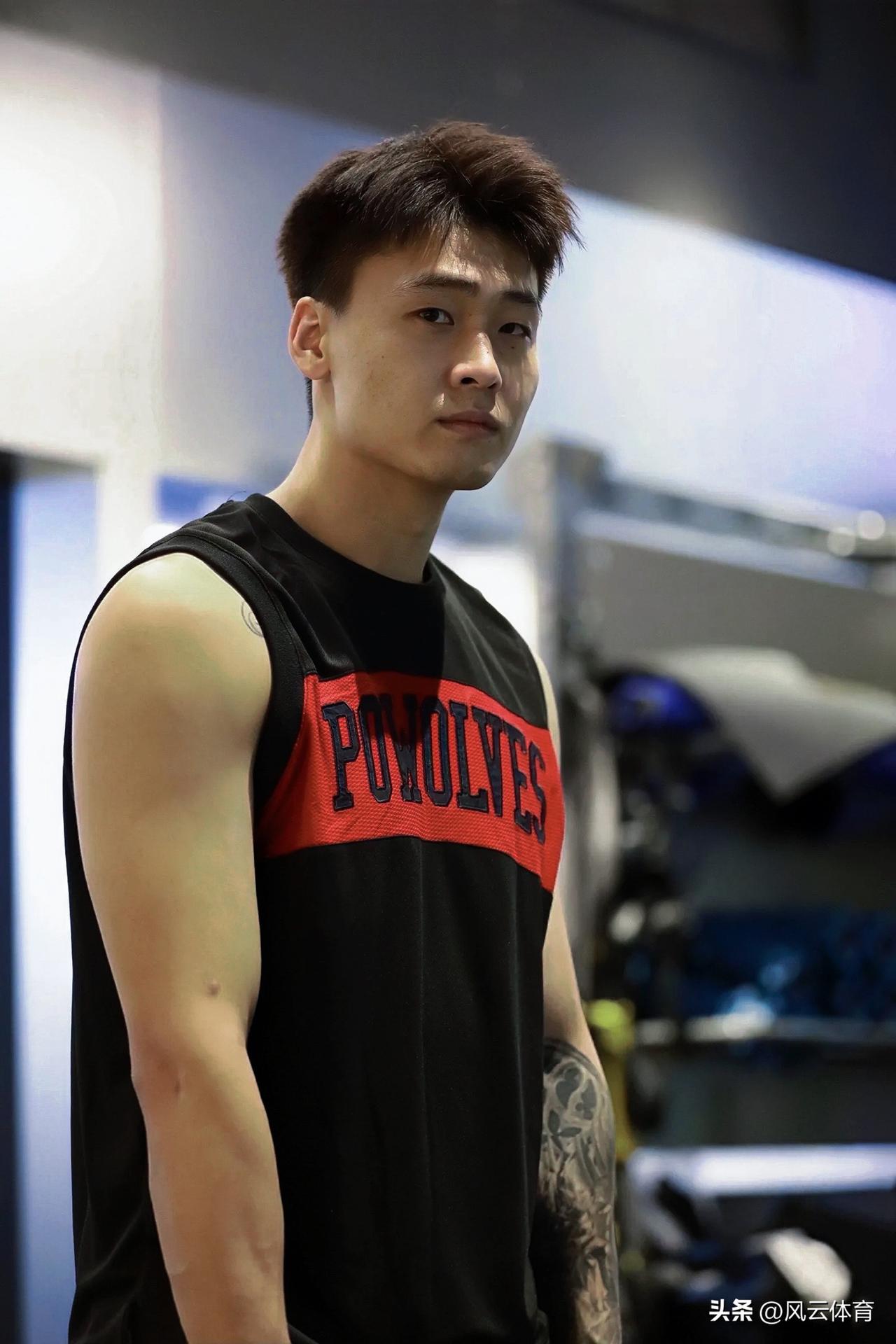 赵睿23分弑旧主！北京男篮20分逆转胜广东！

今晚，赵睿面对旧主，砍下全队最高