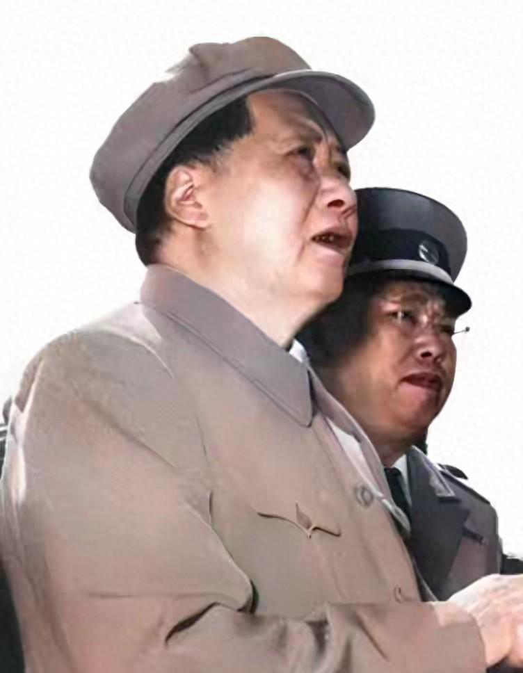 刘少奇在山东归来后很不服气，觉得罗荣桓资历在分局只能排倒数第二吗？
1942年春