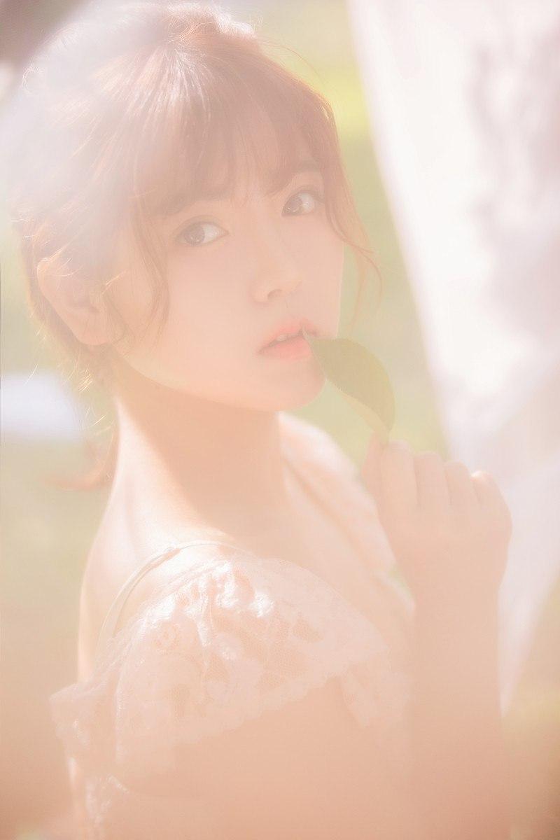 温柔少女梦幻时光温柔 少女 分享美少女美照 温柔白裙少女