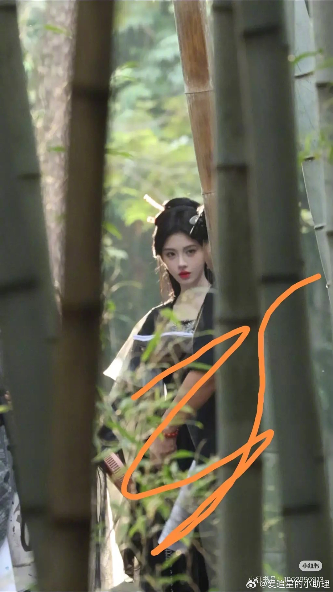 鞠婧仪全黑造型，驾驭的如何？ ​​​