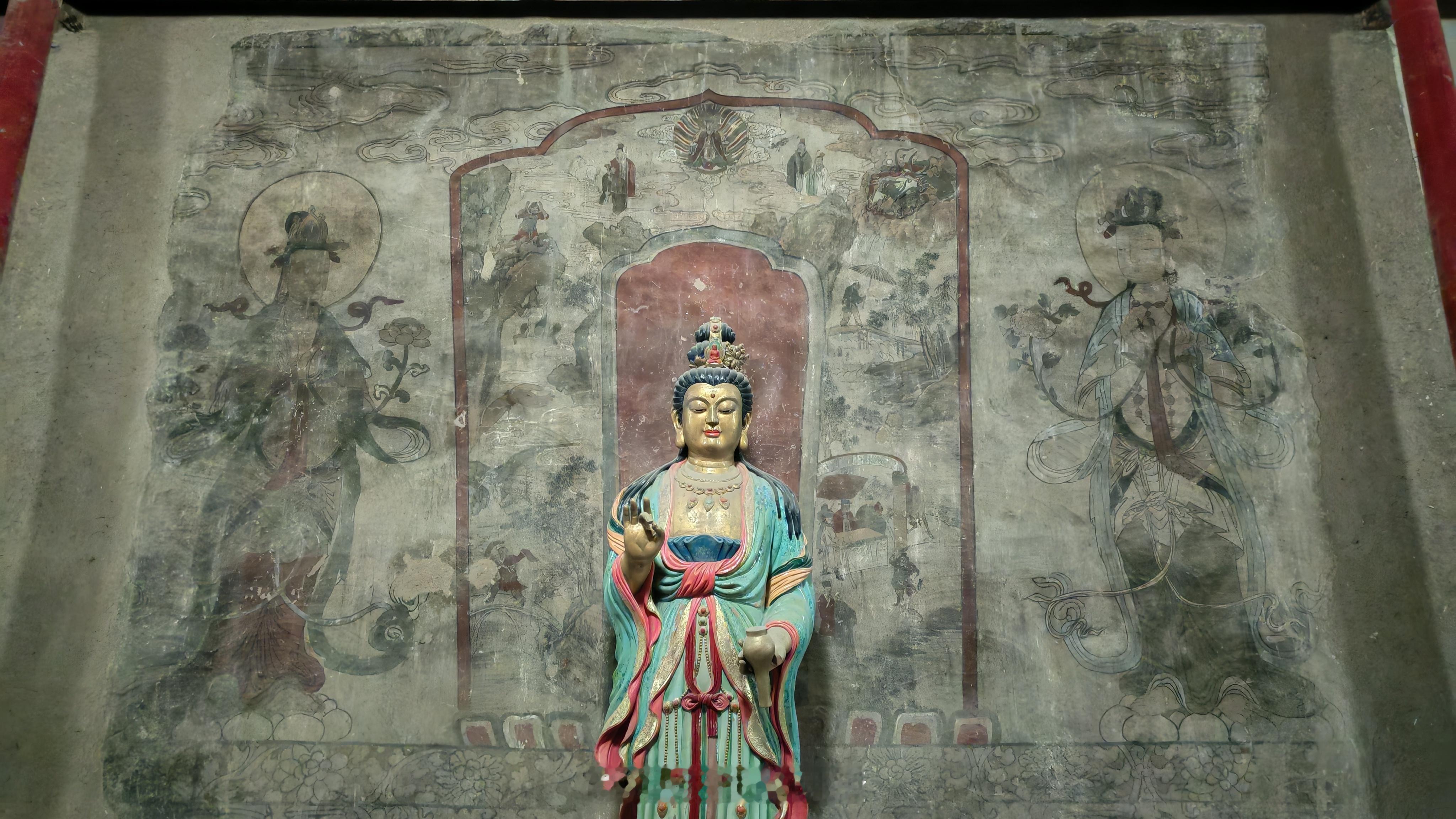 张掖古寺藏着千年宝藏  近日，张掖大佛寺凭借深厚历史底蕴受到关注。作为始建于10