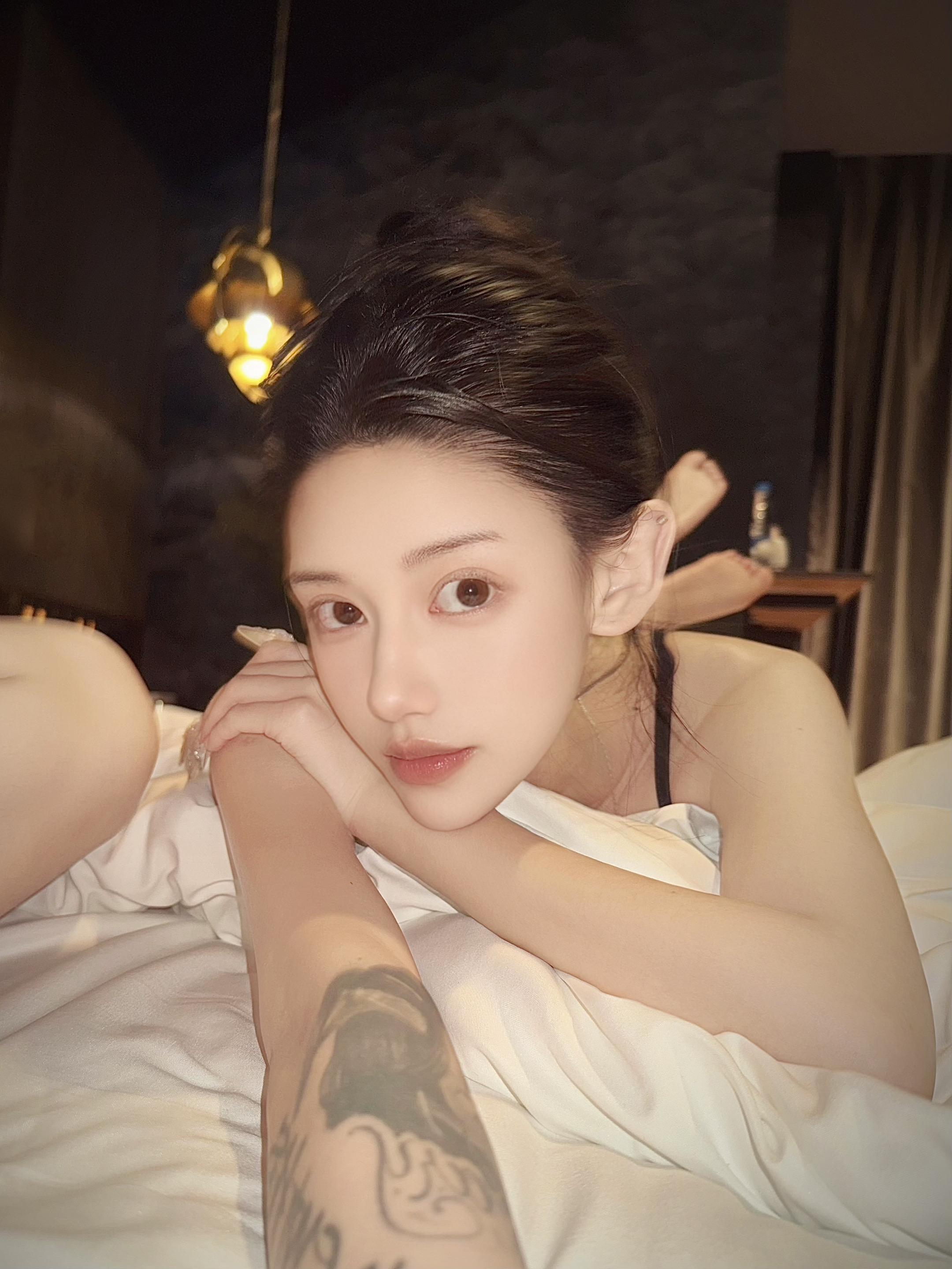 被我这种人缠上是不是很可爱 是不是很无奈 是不是很享受 是不是有时候会...