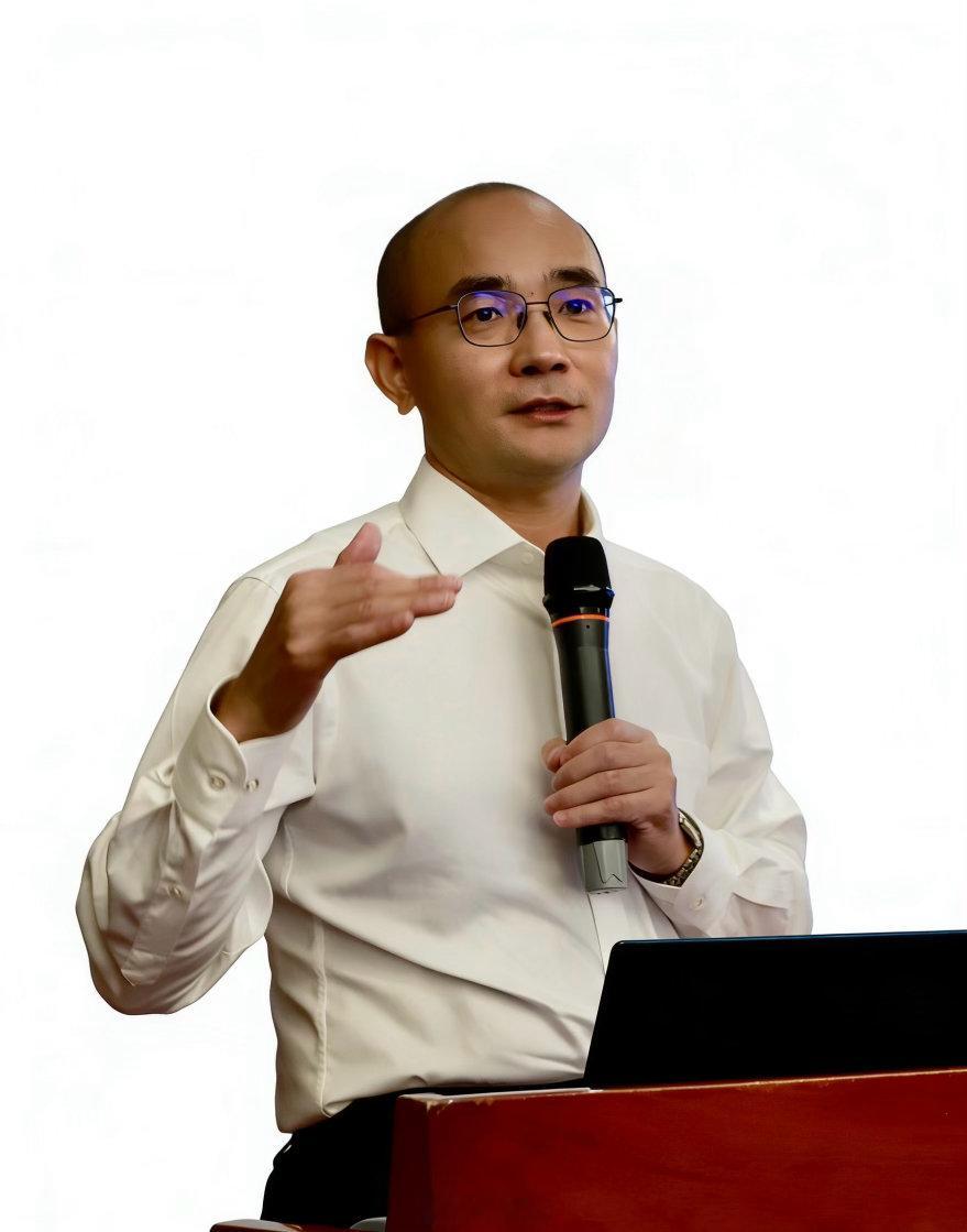 最近需要查找相关照片，结果做了一些比较，分别是17（高中生）、30（副教授）、3