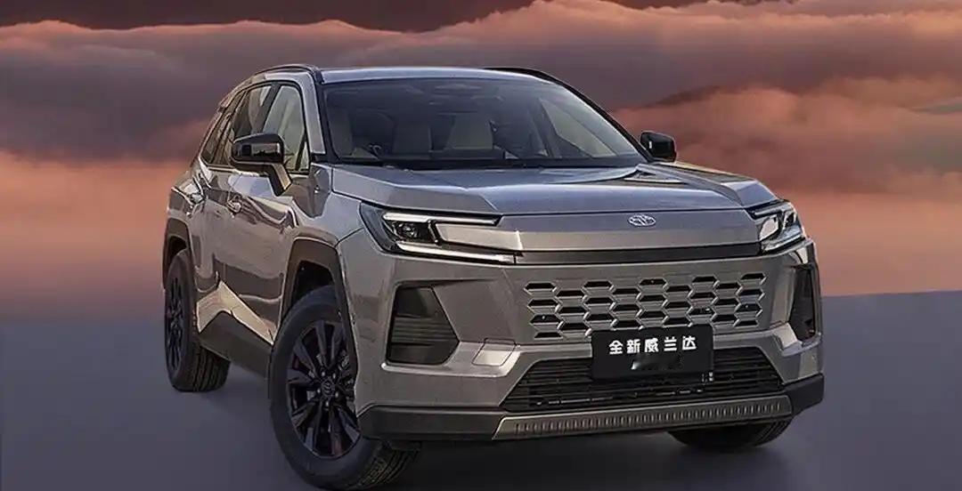 与上一代车型相比，新一代丰田威兰达的外观造型实现大幅革新，整体沿用海外第六代丰田