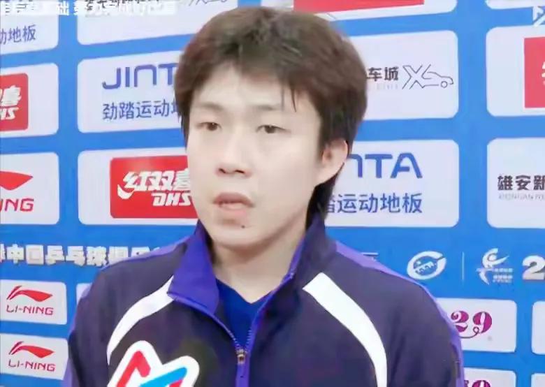 【王楚钦认为周启豪打得很好，能赢林诗栋不容易做到】启豪的第二场，能赢林诗栋没有几