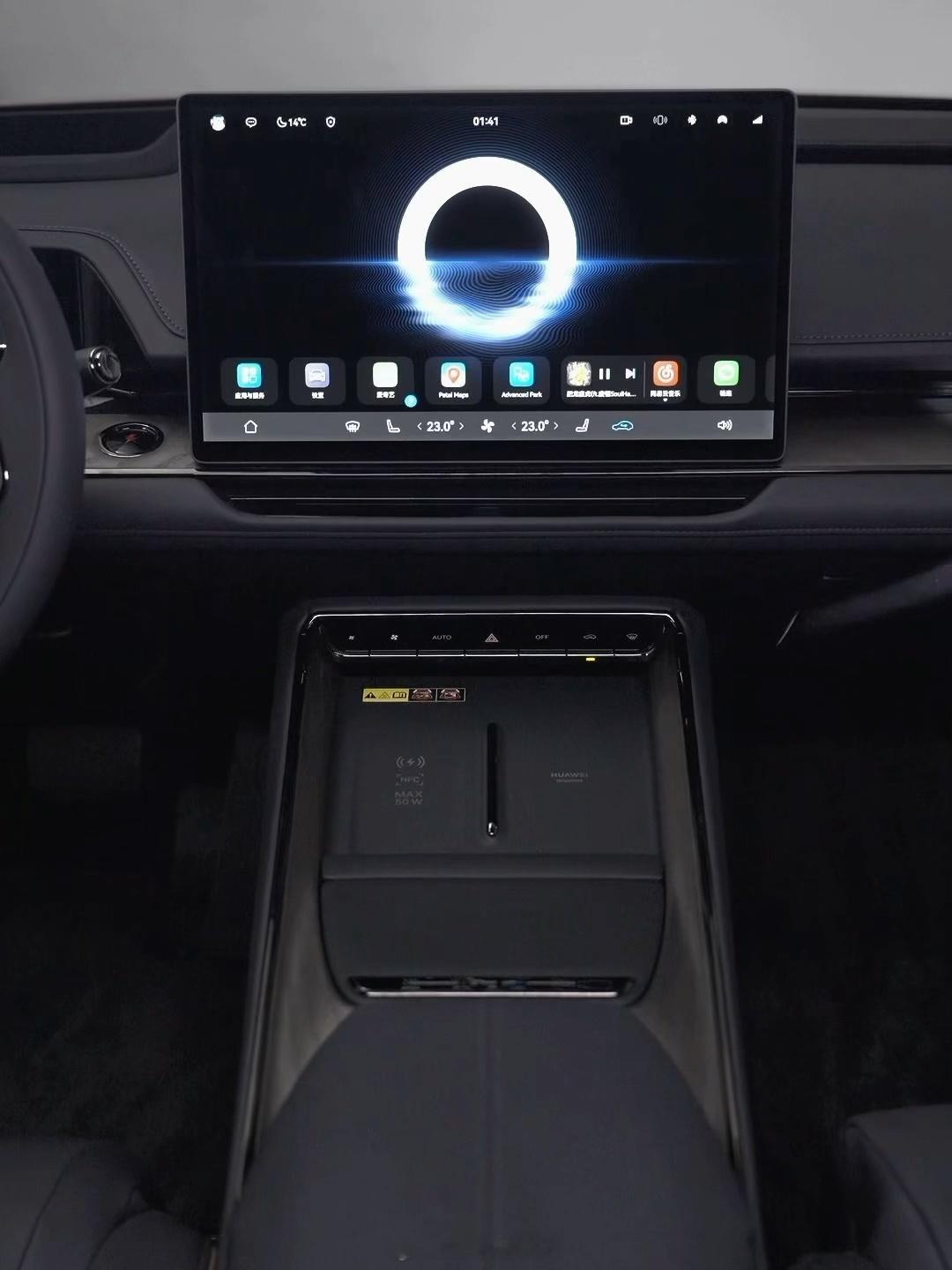 重新认识丰田式豪华2026首测丰田豪华旗舰铂智7上个月在北京看了铂智7的静态，这