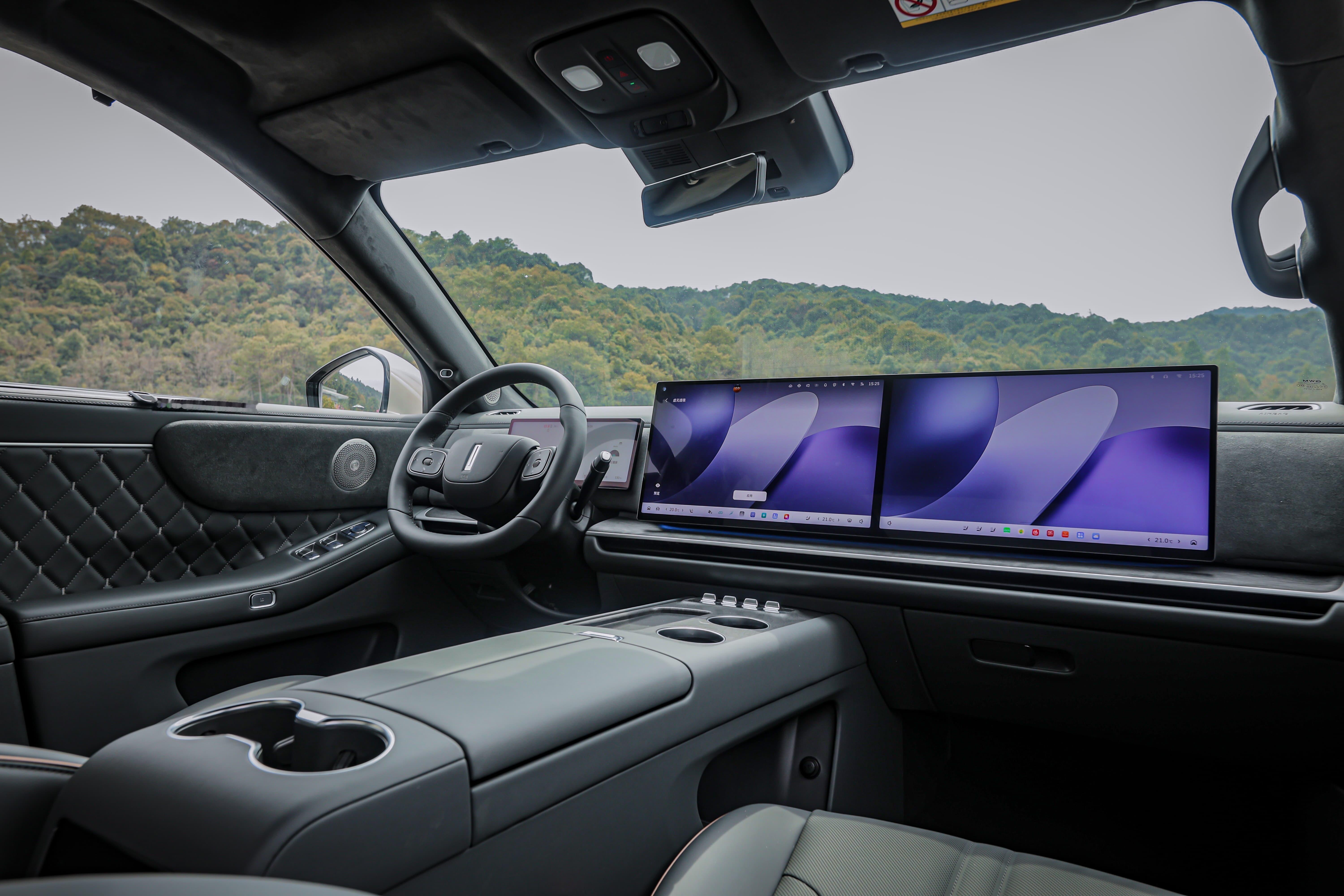 魏牌V9X再过几天就要开启预售，听说会在50万价位区间。作为归元S平台的首款车型