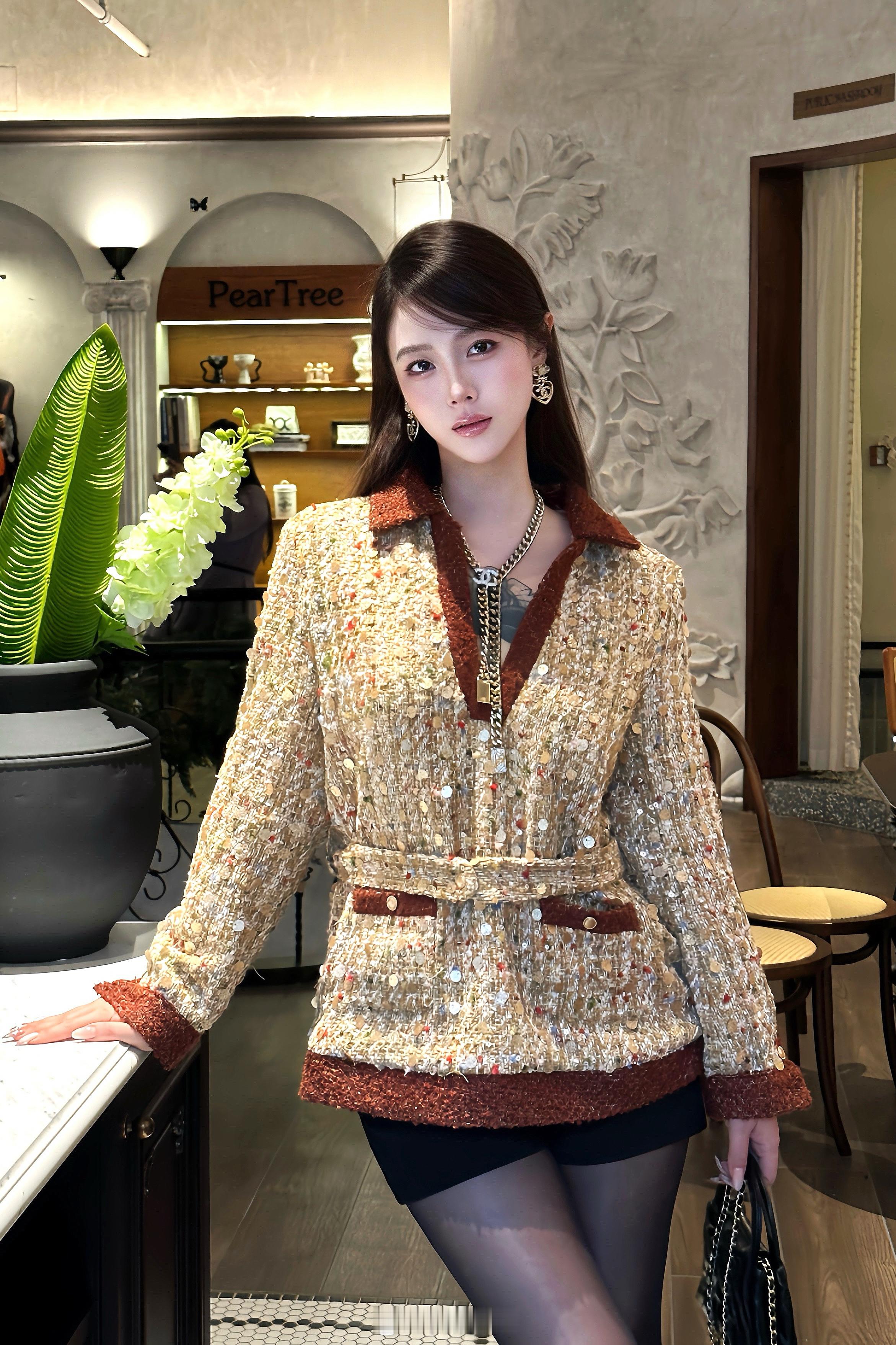 金灿灿的秋天。 ​​​