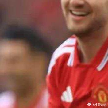 🔥 B费封神！20次助攻追平英超历史纪录英超第37轮，曼联主场3-2险胜诺丁汉