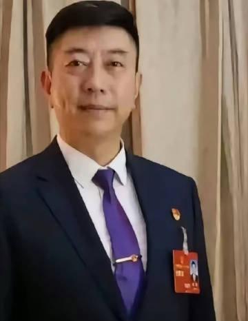 人大代表刘辉建议：将食品安全犯罪纳入刑法。犯罪情节严重的，最高可判处死刑。大家赞