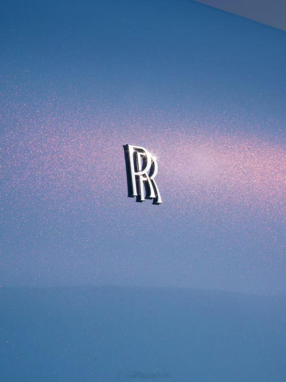 劳斯莱斯专属车身定制典藏版-夜莺 预计起售价700万英镑全球限量100台 劳斯莱