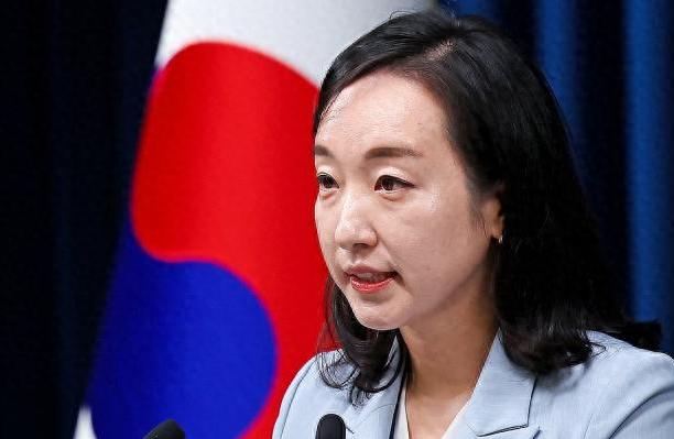 现在的骗子真是把“胆大包天”四个字刻进DNA里了，居然敢冒充国家总统骗普通人的钱