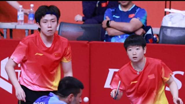 两连胜！亚运会莎头两个3:0，孙颖莎手一指，肖战指导秒懂