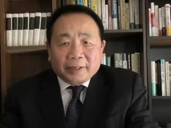 厚颜无耻！石平被制裁后，居然要求中国“立刻撤回制裁”。石平不仅是反华的议员，更是