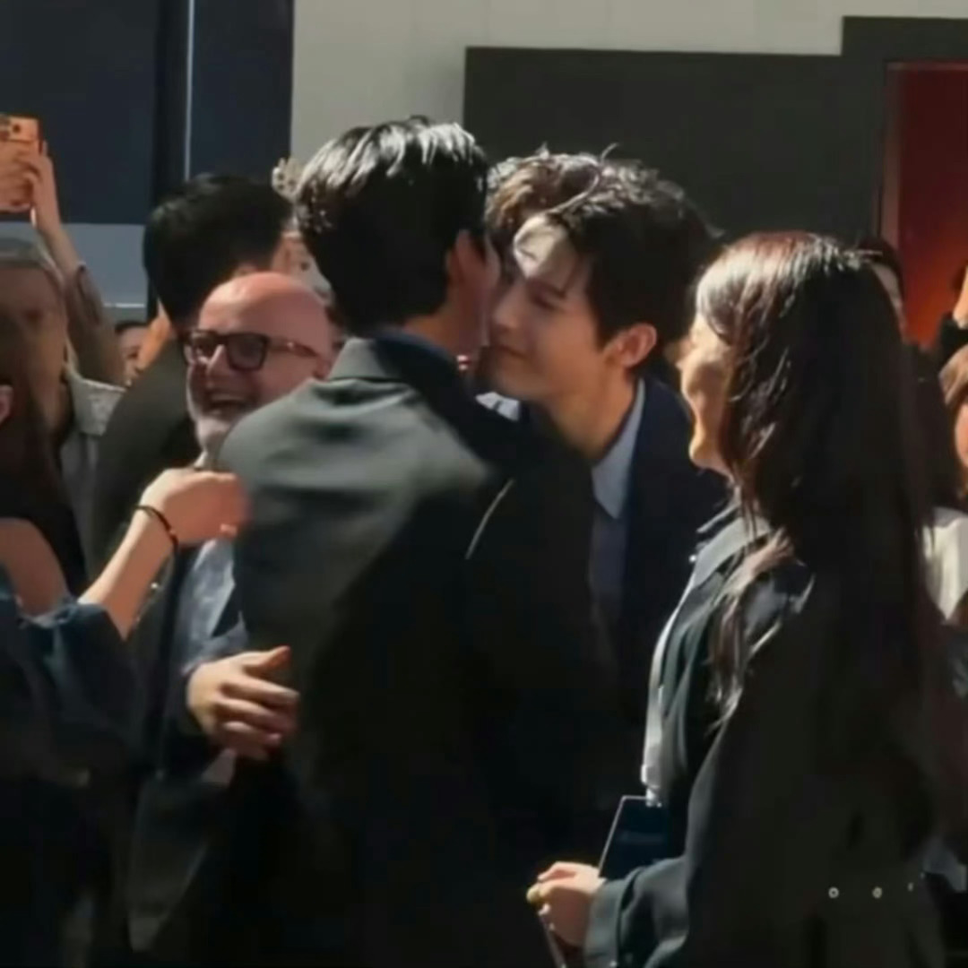 王安宇朴宝剑中韩哭妃世纪会面朴宝剑王安宇同时哭先哄谁王安宇朴宝剑中韩哭妃世纪会面