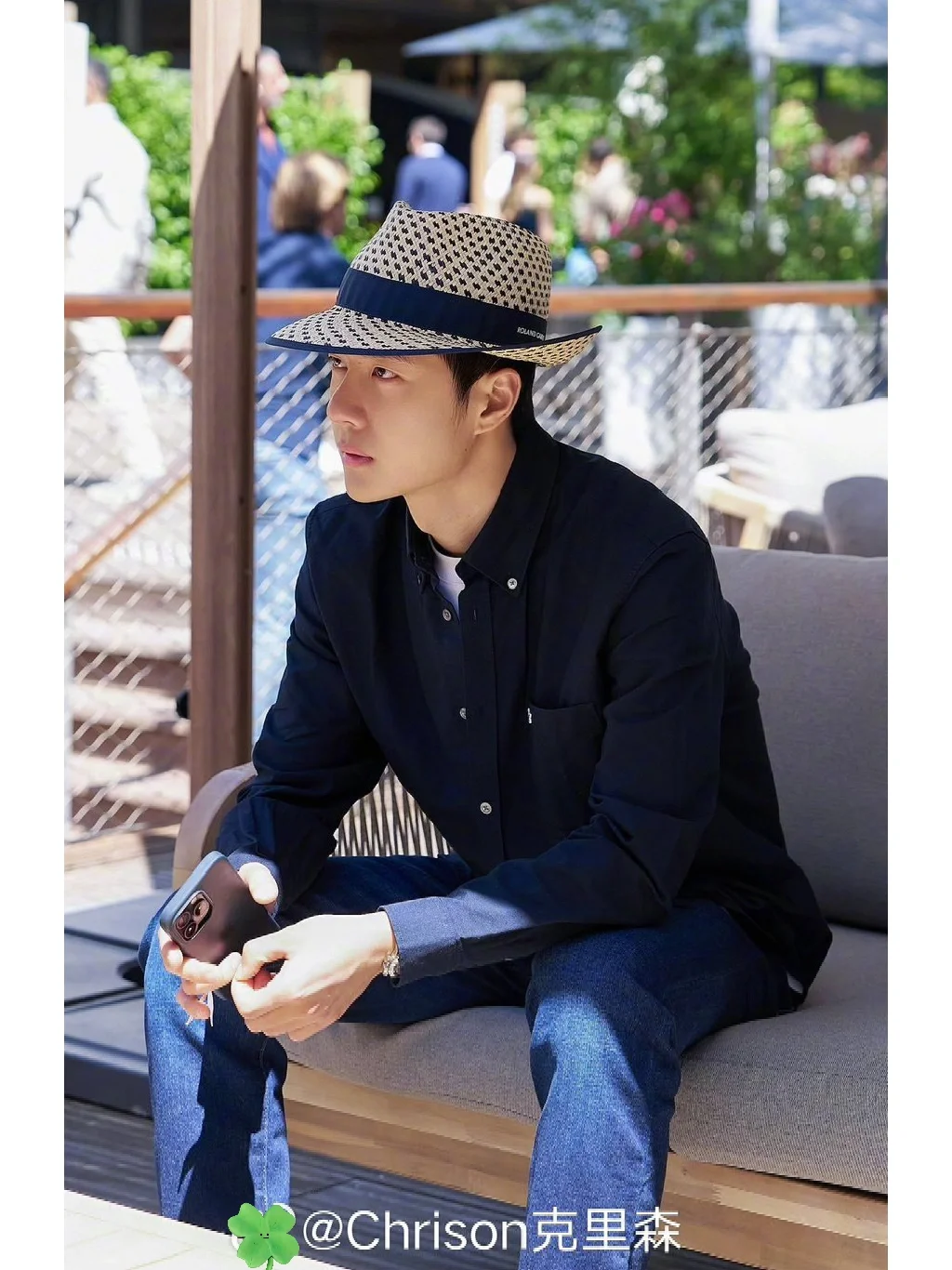 保姆能不能快點起來發照片！王一博法網😍😍