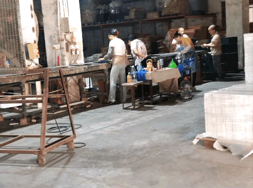 2025年还有11天就结束了，一年来感谢身边所有人的陪伴和照顾。东莞打工，身边都