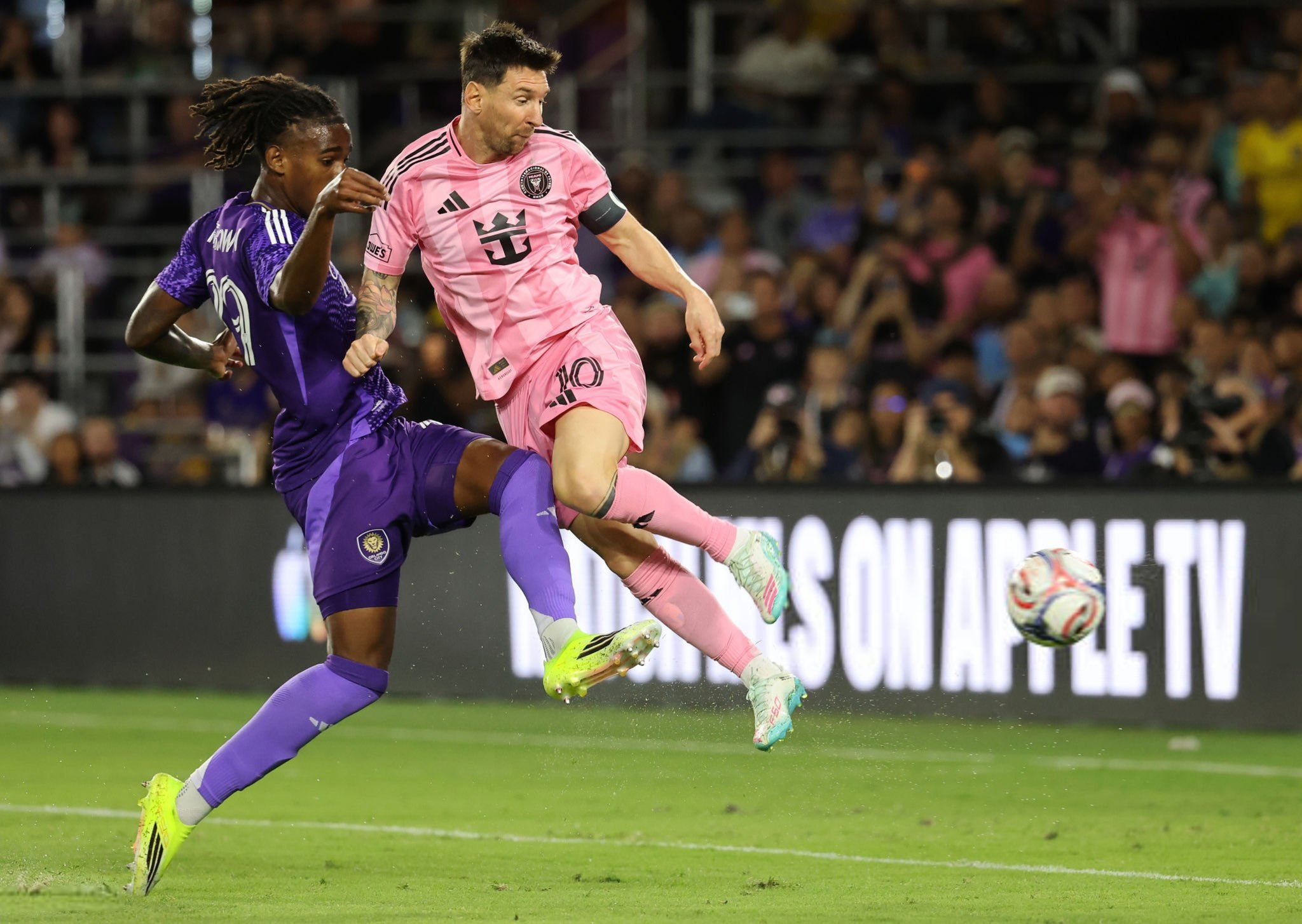 比赛中图片梅西奥兰多城vs迈阿密国际