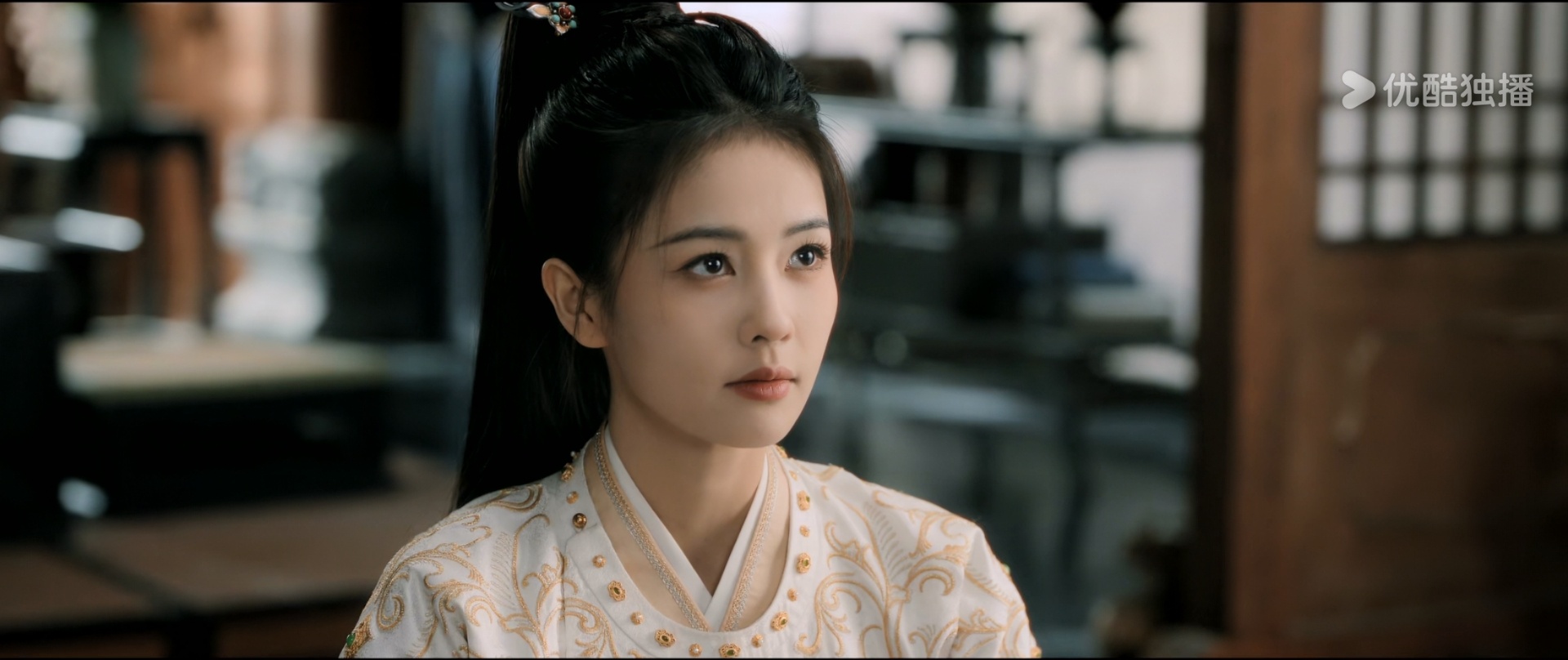 何为自由？它从不是毫无边界的放纵，而是拥有以自己喜欢的方式度过一生的底气与选择权