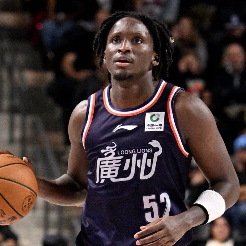 奥拉迪波加盟了密尔沃基雄鹿队的下属发展联盟球队——威斯康星鹿群。此前随广州龙狮在