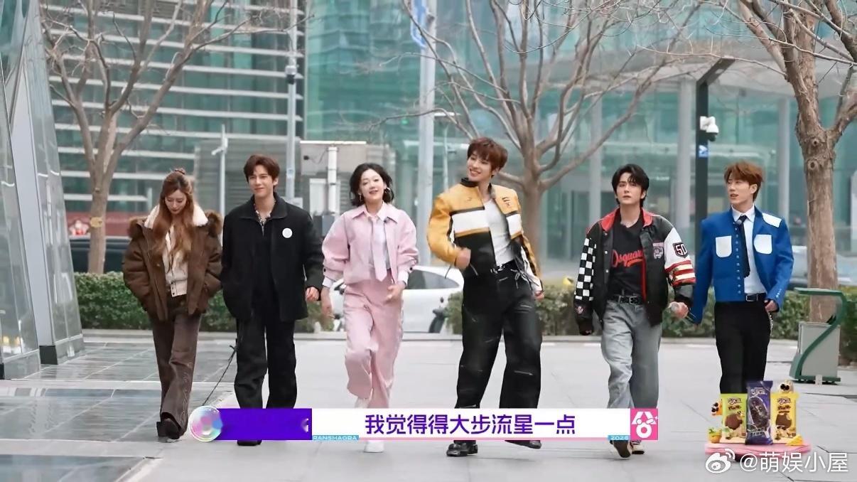 徐艺洋这是掉进黄子韬窝了吗徐艺洋本身情绪超稳定，结果被这群魔丸队友整到绷不住，各