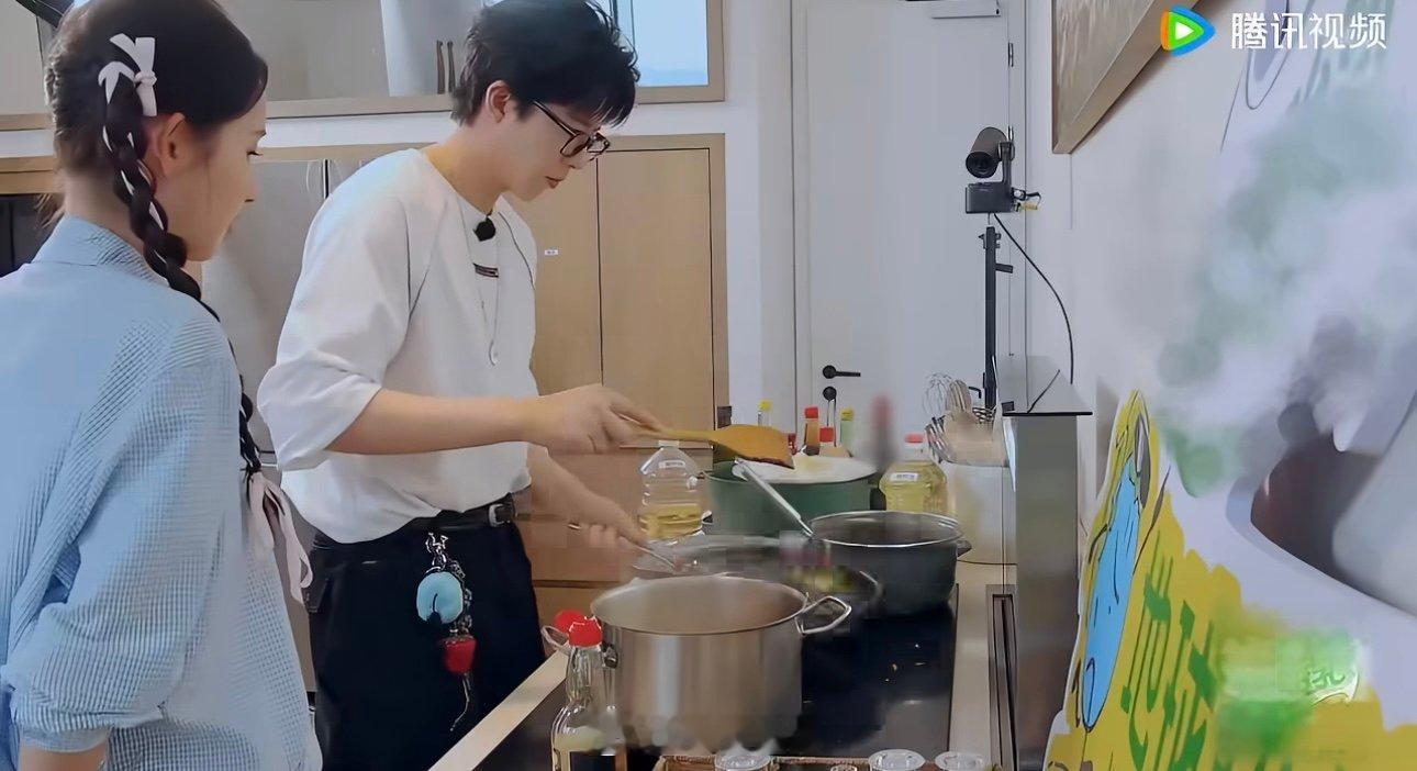 嫁人当嫁刘宇宁最新一集刘宇宁看的我都流口水了啊啊啊啊啊啊啊嫁人当嫁刘宇宁最新一集