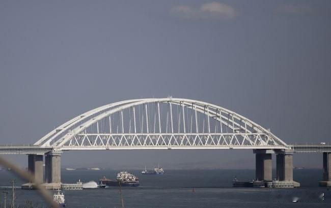 乌军司令首度披露对克里米亚战略：刻意不动克里米亚大桥

乌克兰无人系统部队司令罗