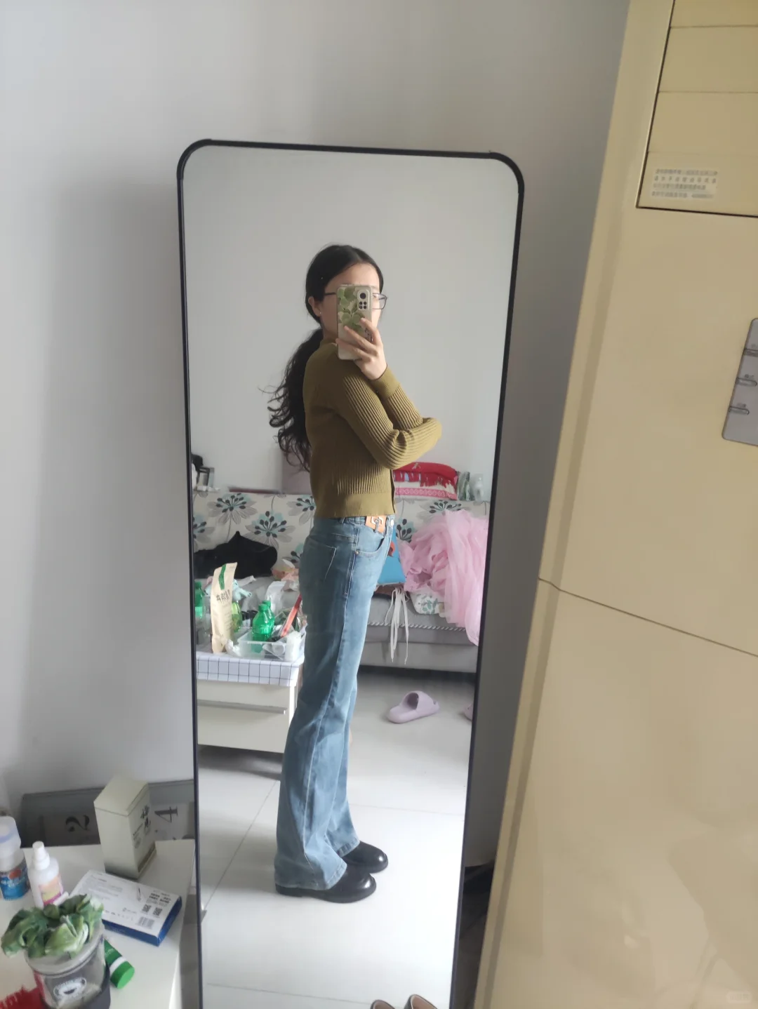 这条裤子要不要留，感觉自己不适合紧身裤