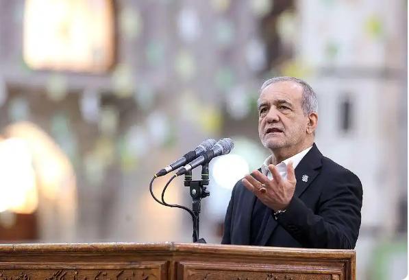 伊朗的悲壮时刻！
 
伊朗总统佩泽希齐扬最新宣誓：迄今为止，已有超过1400万勇