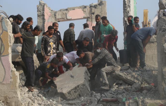 伊朗称以色列和美国袭击学校造成100名儿童死亡
伊朗常驻联合国代表称平民遇难人数